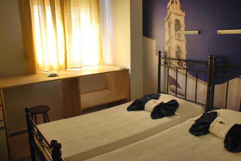 Aparthotel Oikeion Ermupoli Pokoj fotografie